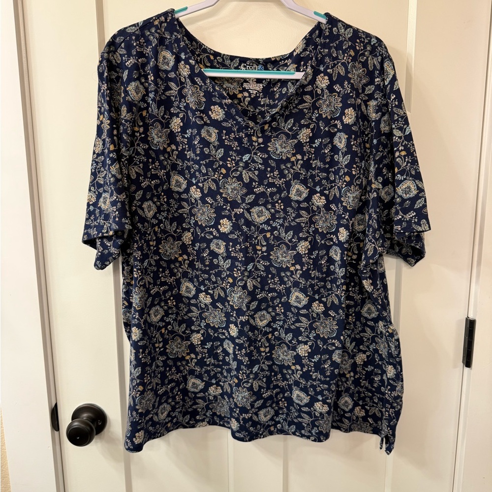 Croft & Barrow Blue Floral Short Sleeve Tee